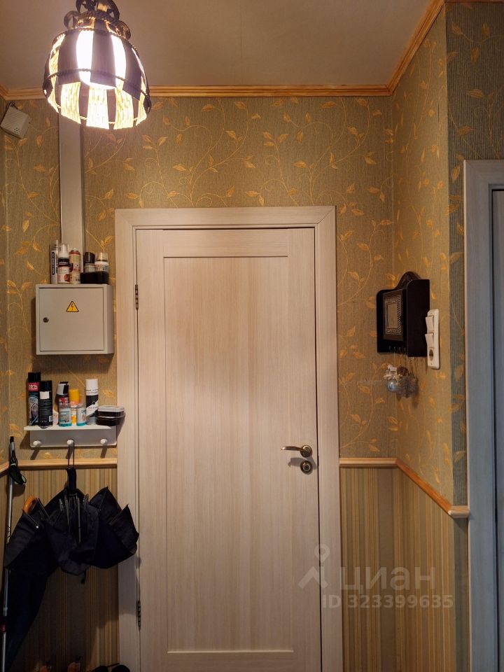 Продажа 1-комн квартиры на вторичном рынке Заревый проезд, 15К2