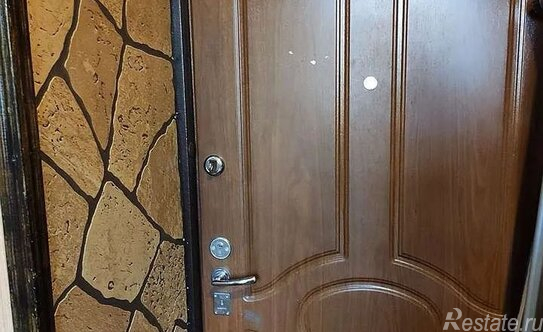 Аренда 2-комн квартиры на вторичном рынке улица Максимова,  д. 6