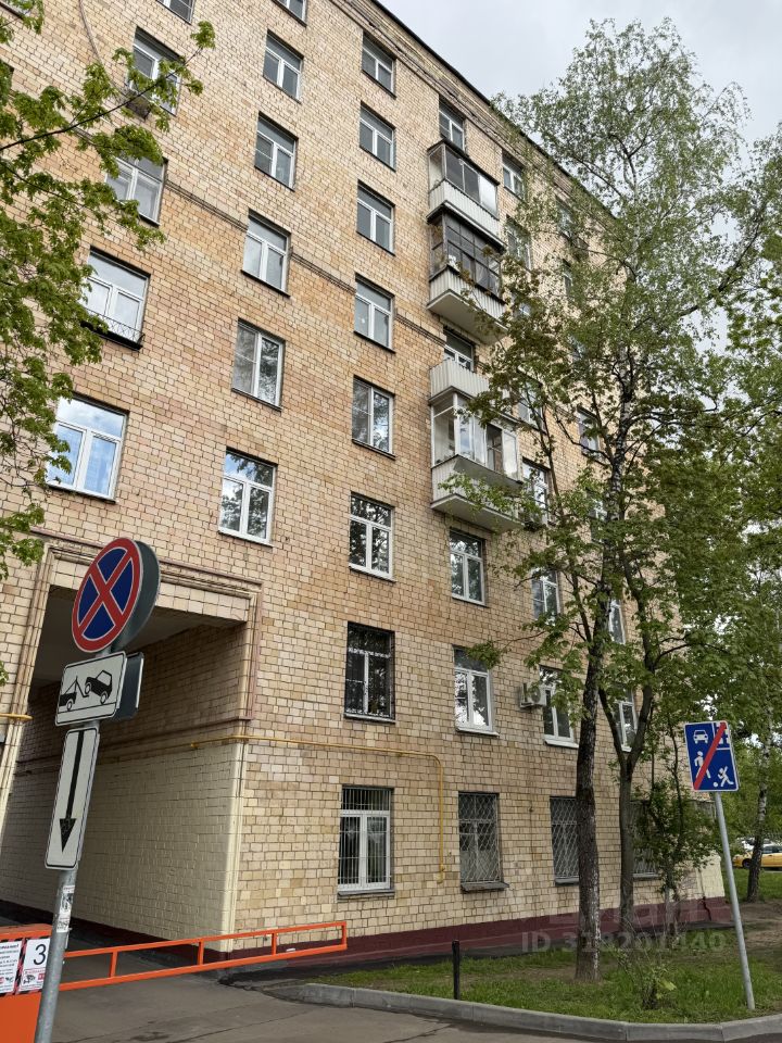 Продажа 2-комн квартиры на вторичном рынке Ленинградское шоссе, 21