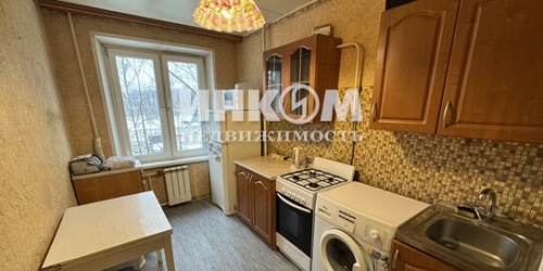 1-комн квартира Парковая 16-я ул,  д. 18
