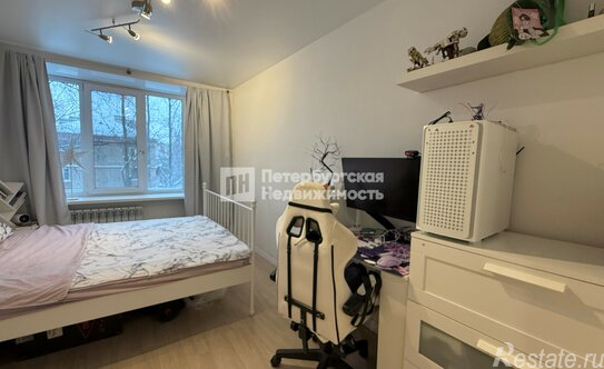 Продажа 2-комн квартиры на вторичном рынке Новаторов б-р,  д. 116