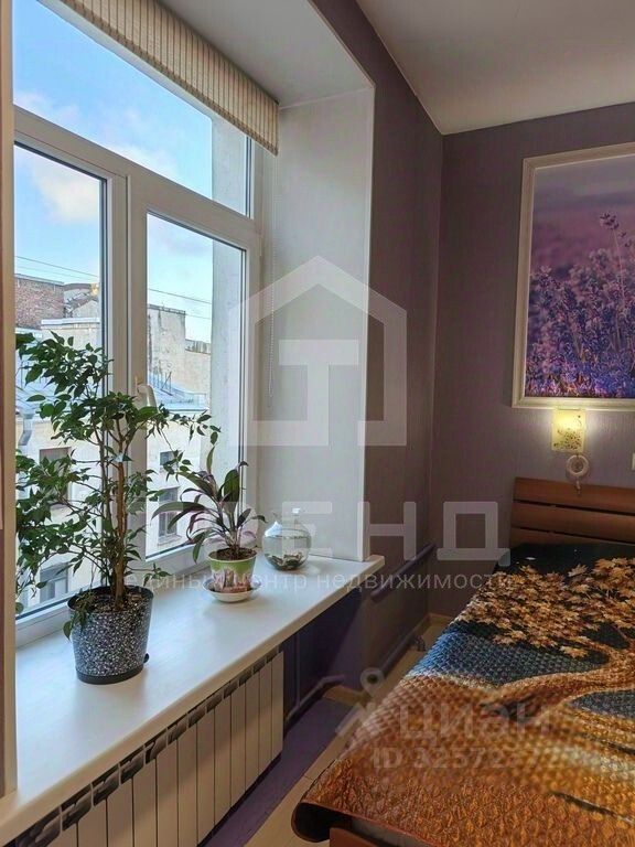 Продажа 2-комн квартиры на вторичном рынке Витебская улица, 21