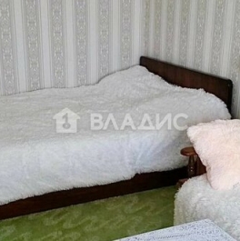 Продажа 1-комн квартиры на вторичном рынке Нежинская улица,  д. 13 с1