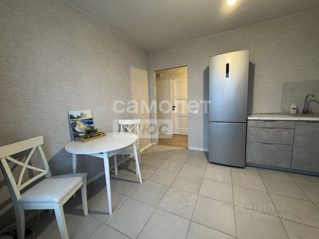 Продажа 2-комн квартиры на вторичном рынке Дальневосточный проспект, 35к1