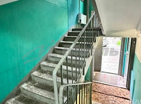 Продажа 3-комн квартиры на вторичном рынке ул Вострухина,  д. 6,  к. 5