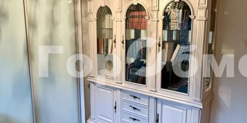 3-комн квартира улица Молостовых, 13К4