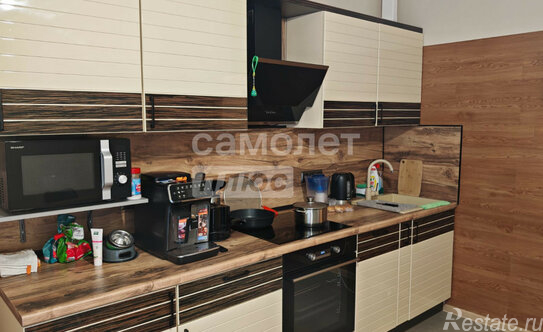 Продажа 3-комн квартиры на вторичном рынке Рождественская ул,  д. 8