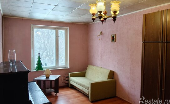 Продажа 2-комн квартиры на вторичном рынке улица Молостовых,  д. 8 к4