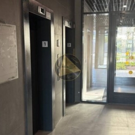 Продажа 1-комн квартиры на вторичном рынке Лиговский пр-кт,  д. 242
