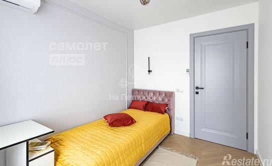 Продажа 2-комн квартиры на вторичном рынке Монетчиковский 2-й пер