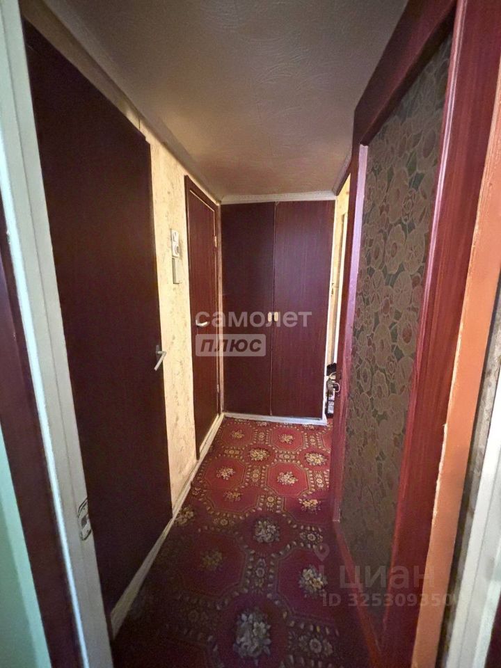 Продажа 2-комн квартиры на вторичном рынке улица Плещеева, 28