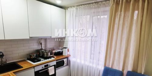 2-комн квартира ул Михайлова,  д. 30/8