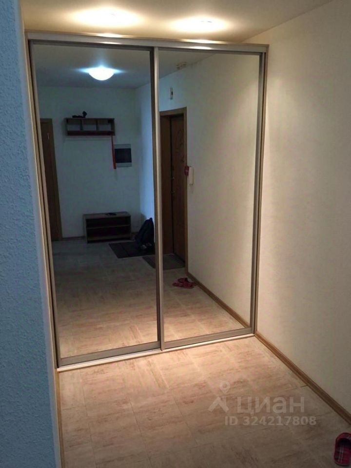 Продажа 1-комн квартиры на вторичном рынке Митинская улица, 12