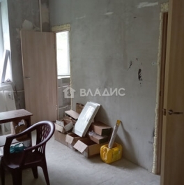 Продажа 1-комн квартиры на вторичном рынке Гончарный 2-й пер,  д. 3