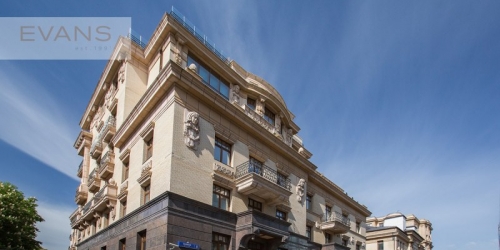 4-комн квартира Хилков пер., 1