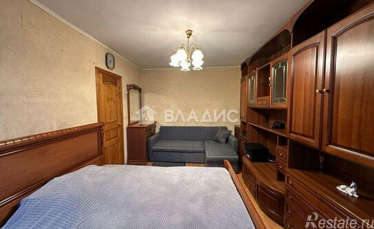 Продажа 2-комн квартиры на вторичном рынке улица Яблочкова,  д. 8