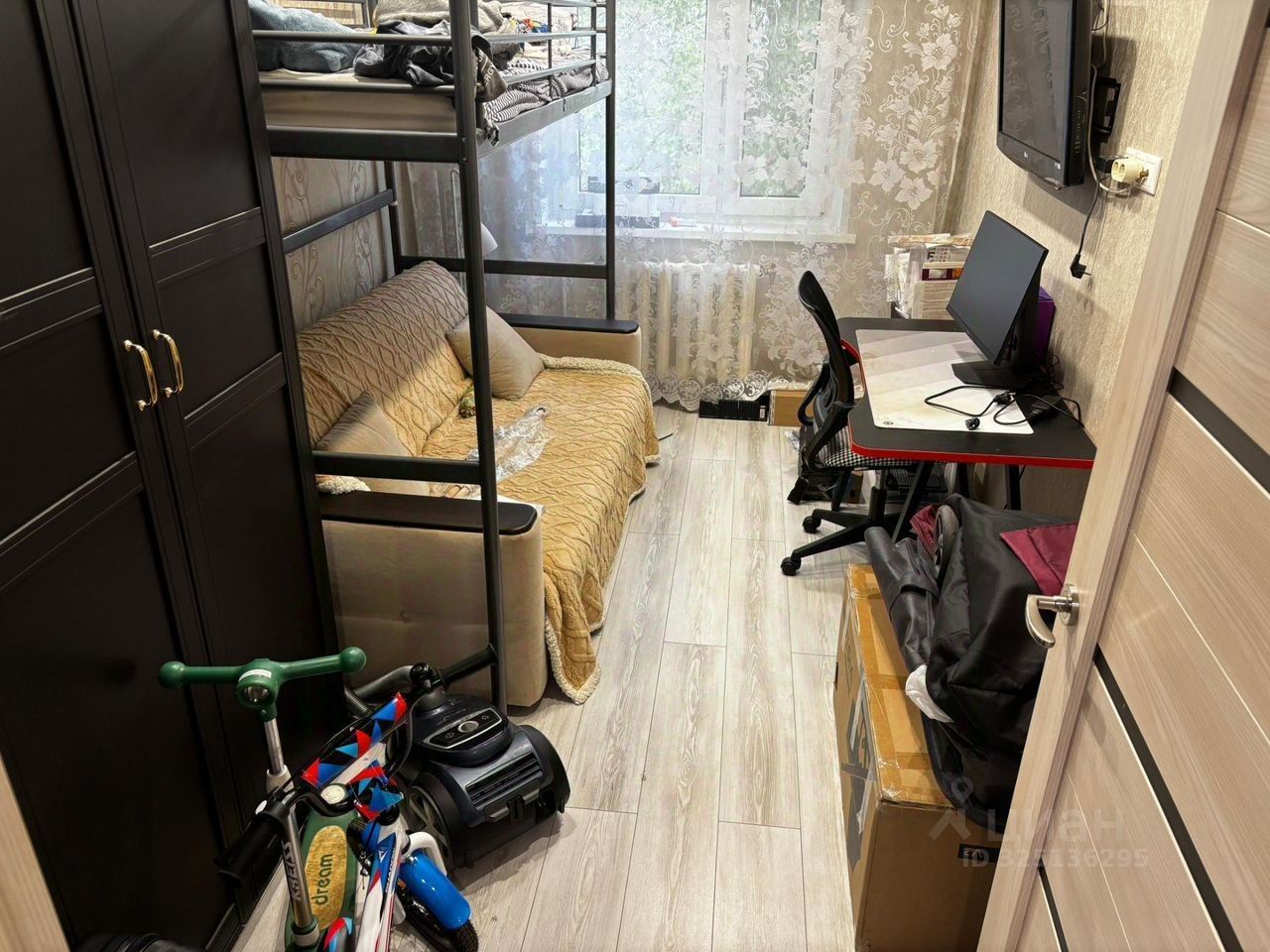 Продажа 3-комн квартиры на вторичном рынке Щелково, улица Космодемьянская, 17к1