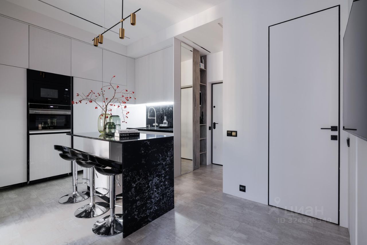 Аренда 2-комн квартиры на вторичном рынке проспект Лихачева, 12к2