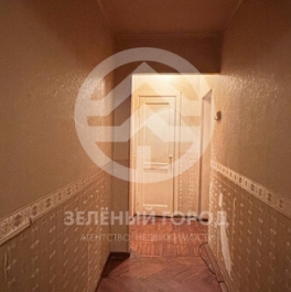 Продажа 3-комн квартиры на вторичном рынке 31 Октября, Молодёжная улица,  д. 11