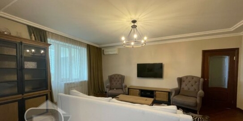 3-комн квартира улица Академика Анохина,  д. 66