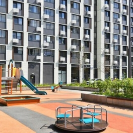 Продажа 3-комн квартиры на вторичном рынке ул Парковая,  д. 33