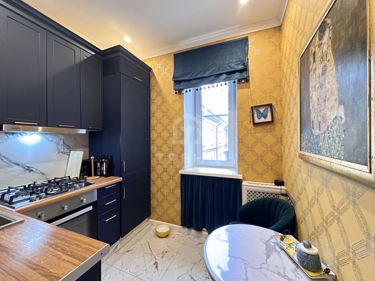 Продажа 2-комн квартиры на вторичном рынке улица Седова, 24К1