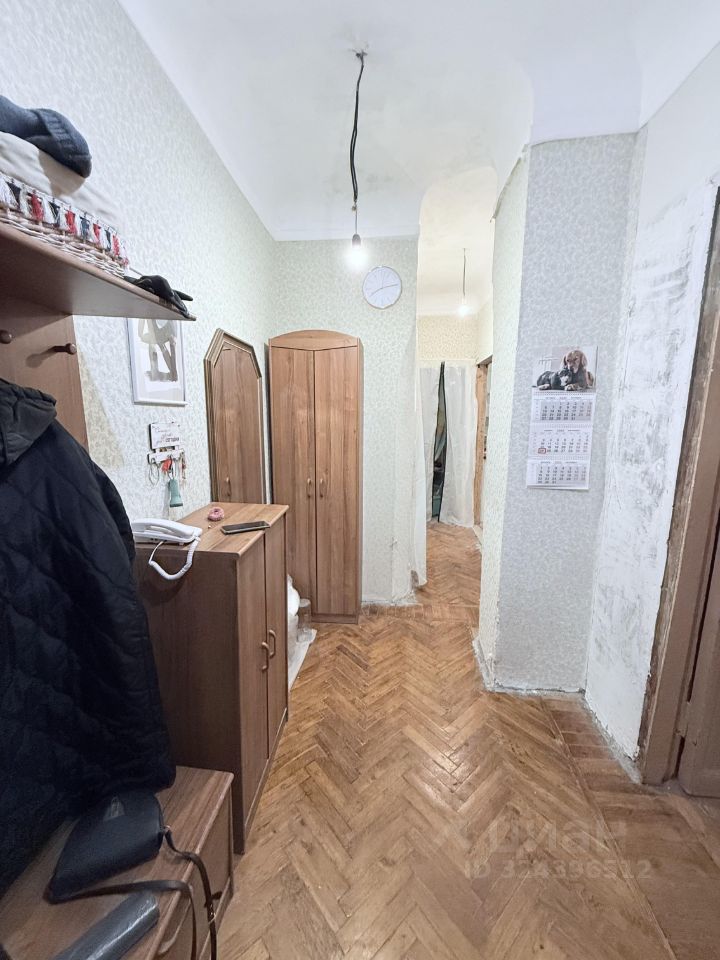 Продажа 1-комн квартиры на вторичном рынке улица Земляной Вал, 2