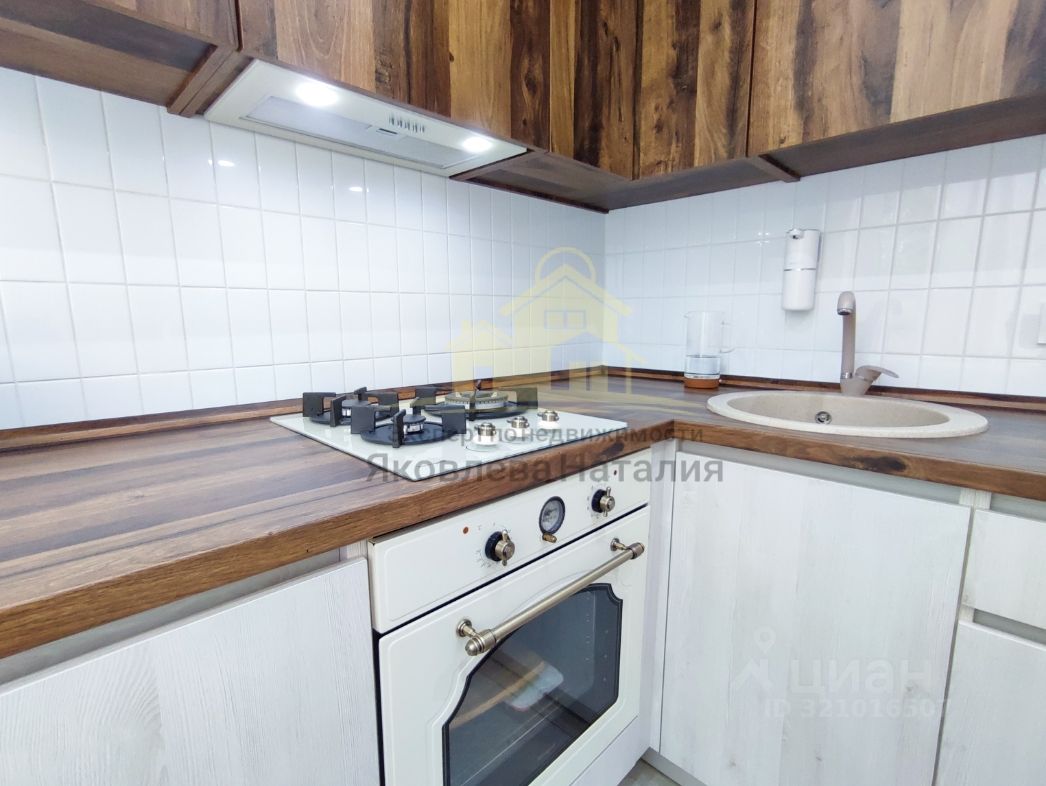 Продажа 2-комн квартиры на вторичном рынке Люберцы, Октябрьский проспект, 405к2