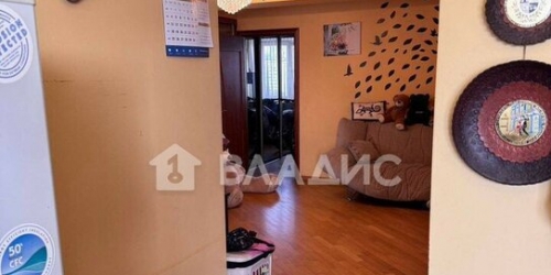 4-комн квартира улица Обручева,  д. 12