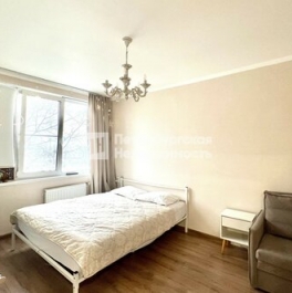 Продажа 1-комн квартиры на вторичном рынке улица Тельмана,  д. 54