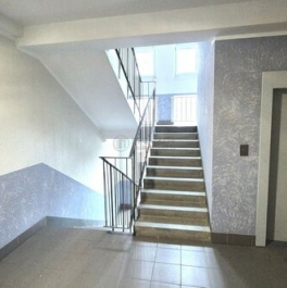 Продажа 2-комн квартиры на вторичном рынке Лопатино, Сухановская улица,  д. 8