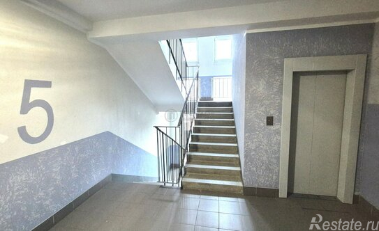 Продажа 2-комн квартиры на вторичном рынке Лопатино, Сухановская улица,  д. 8