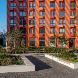 Продажа 1-комн квартиры на вторичном рынке Новохохловская улица,  д. 15 к3