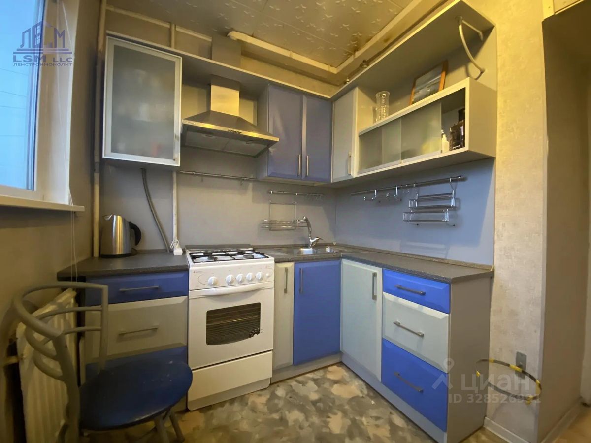 Продажа 3-комн квартиры на вторичном рынке проспект Луначарского, 56К3