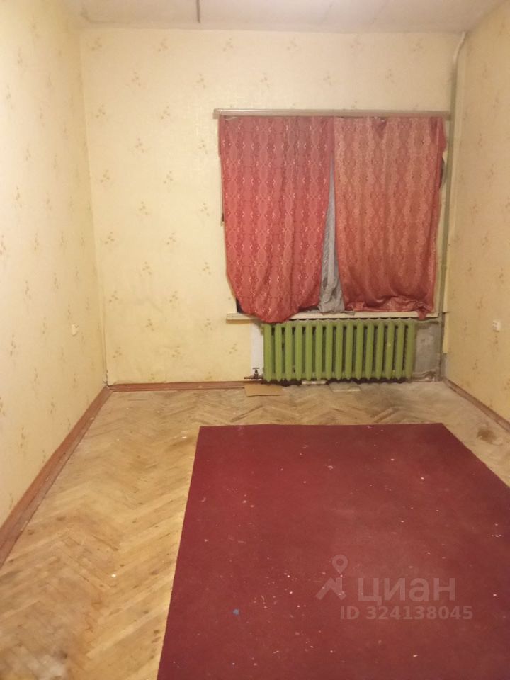 Продажа 2-комн квартиры на вторичном рынке переулок Басков, 35