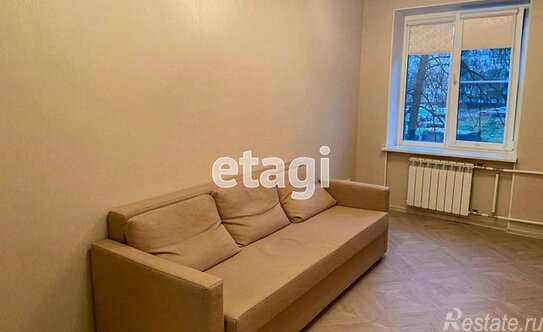 Аренда 2-комн квартиры на вторичном рынке Алтайская улица,  д. 41