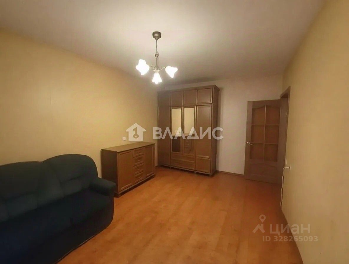 Продажа 2-комн квартиры на вторичном рынке Королев, улица Горького, 12