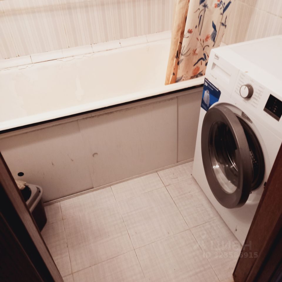 Аренда 2-комн квартиры на вторичном рынке Кутузовский проспект, 23К1