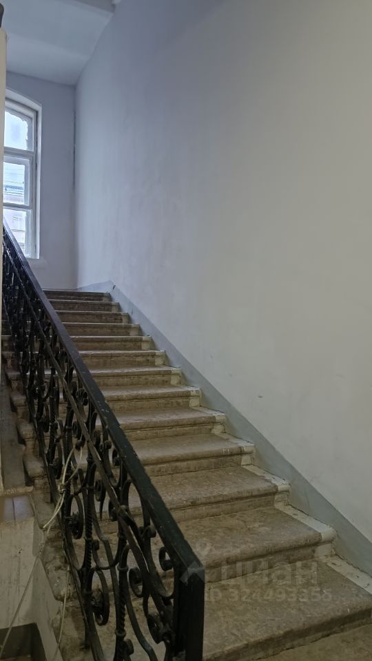 Аренда 1-комн квартиры на вторичном рынке Греческий проспект, 23а