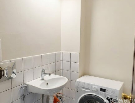 Продажа 2-комн квартиры на вторичном рынке Красногорск г, Ильинское-Усово п, Александра Невского пр-зд,  д. 8