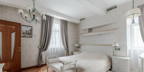 4-комн квартира ул Климашкина,  д. 16