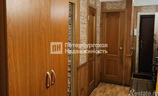 Продажа 3-комн квартиры на вторичном рынке улица Есенина,  д. 11 к1