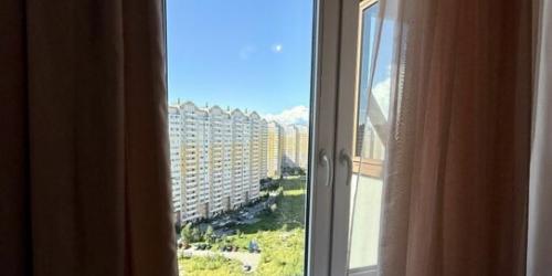 3-комн квартира проспект Королёва,  д. 65