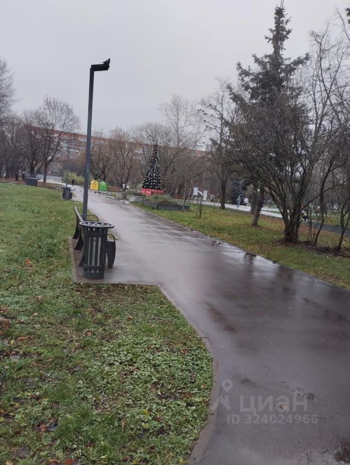 Продажа 3-комн квартиры на вторичном рынке Братская улица, 15К1