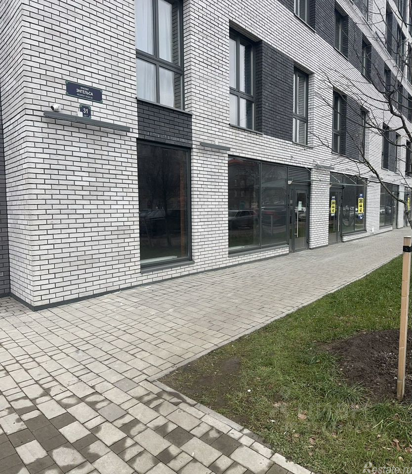 Аренда торгового помещения Энгельса пр-кт,  д. 32