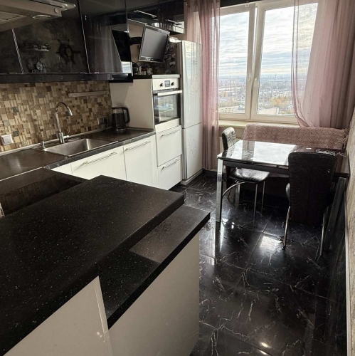 2-комн квартира Шелгунова ул,  7, к  2