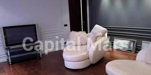 4-комн квартира улица Дунаевского,  д. 7