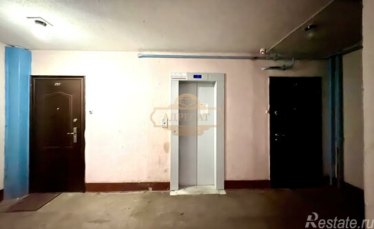 Продажа 3-комн квартиры на вторичном рынке Стачек пр-кт,  д. 182