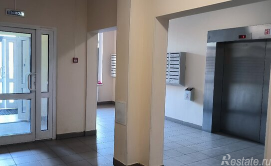 Продажа 1-комн квартиры на вторичном рынке Сосновый Бор г, Парковая ул,  д. 21а