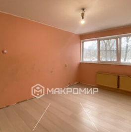 Продажа 4-комн квартиры на вторичном рынке ул Генерала Симоняка,  д. 7